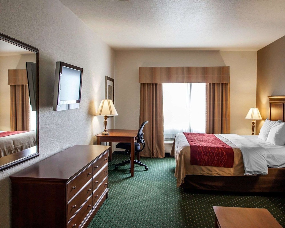 Comfort Inn and Suites Davenport Quad Cities 9/41