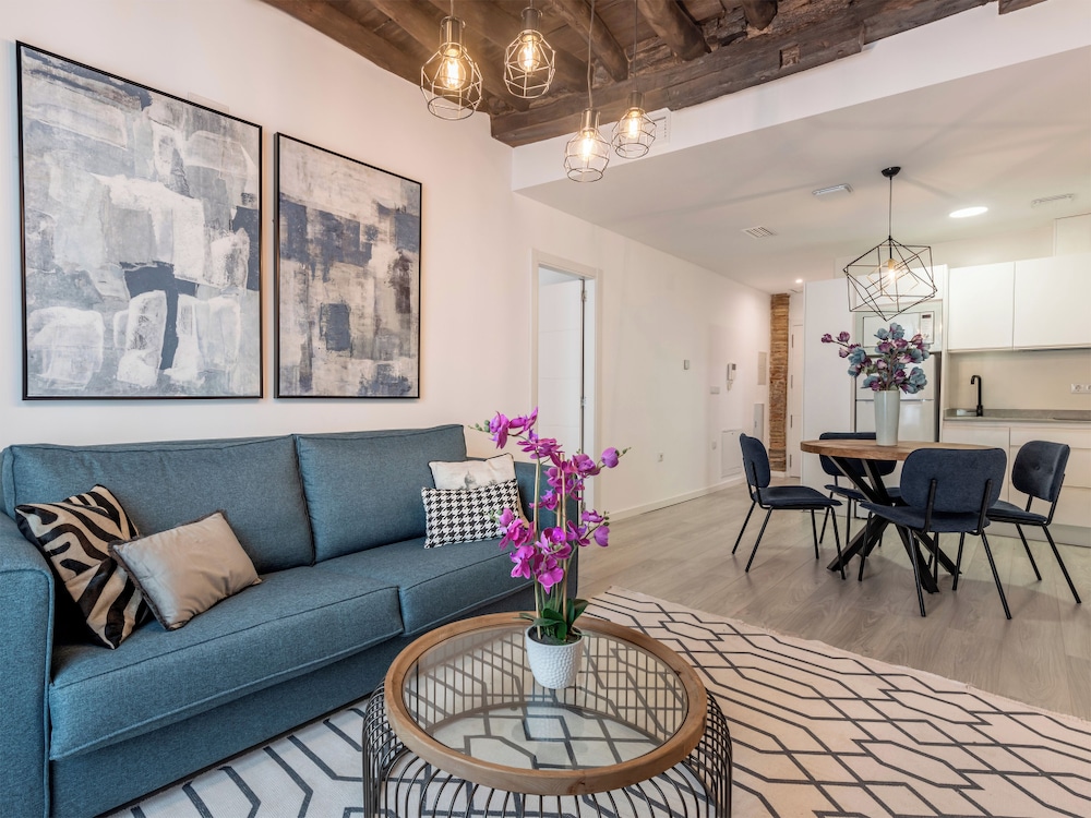 APARTAMENTOS PUERTA ELVIRA SUITES 3000 17/46
