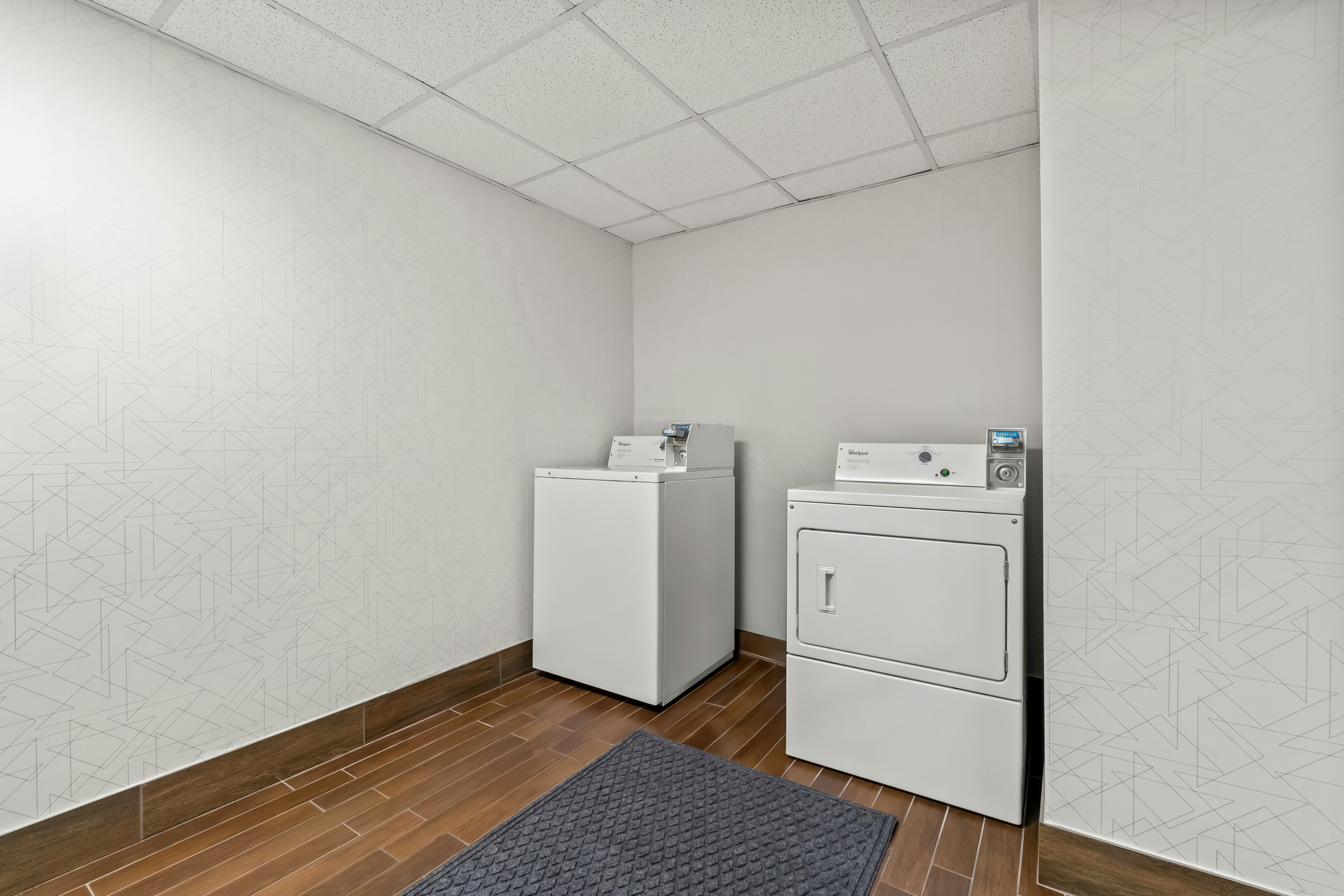 HAMPTON INN JONESBORO 7/39