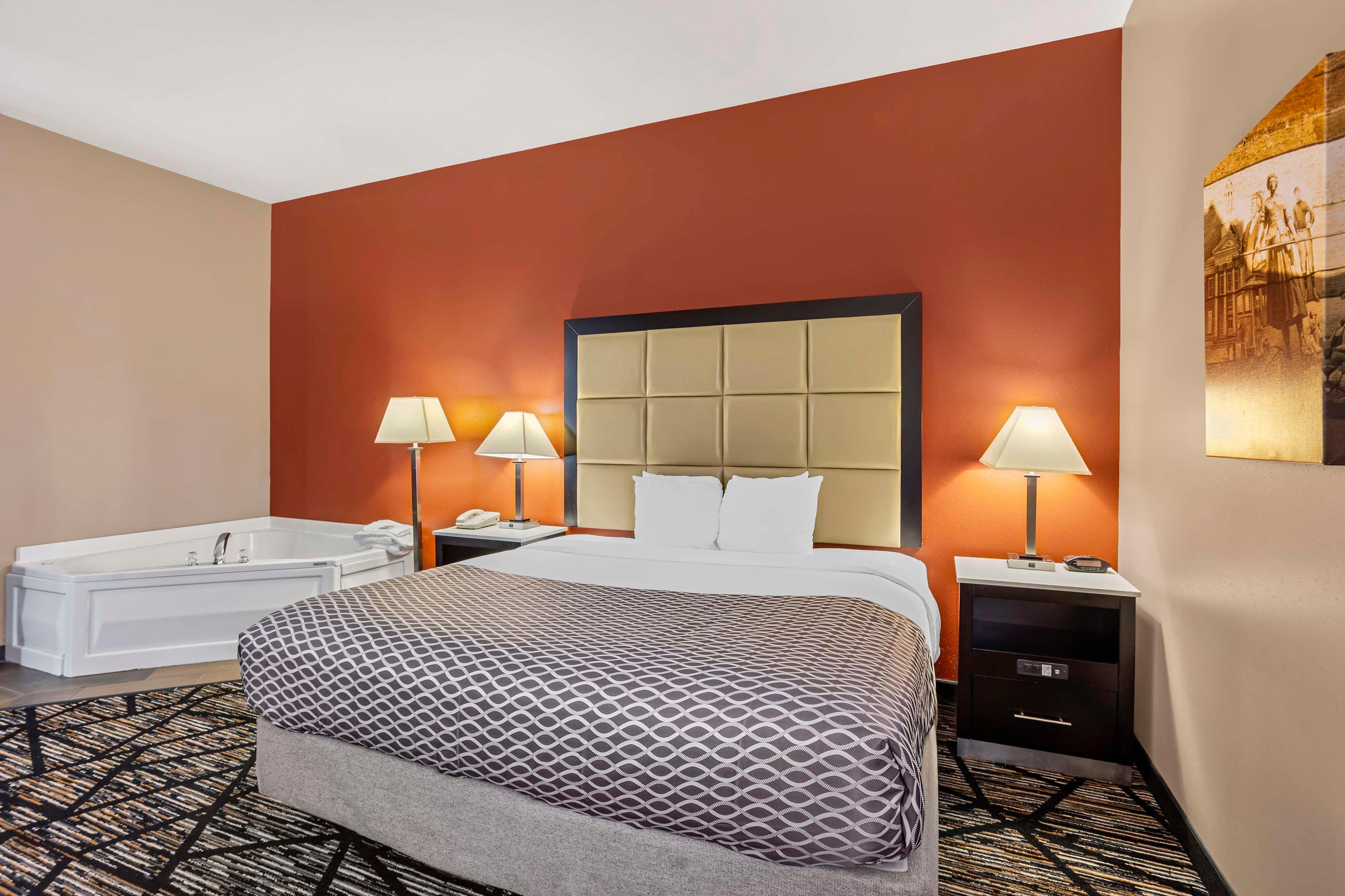 Room, King Bed, Sofa, Jetted Tub