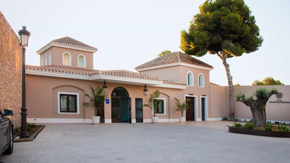 Hotel Montepiedra 44/50
