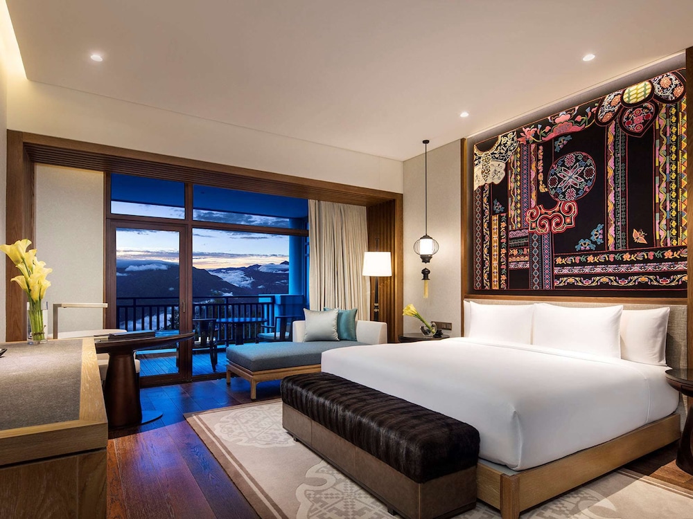 Valley Room King