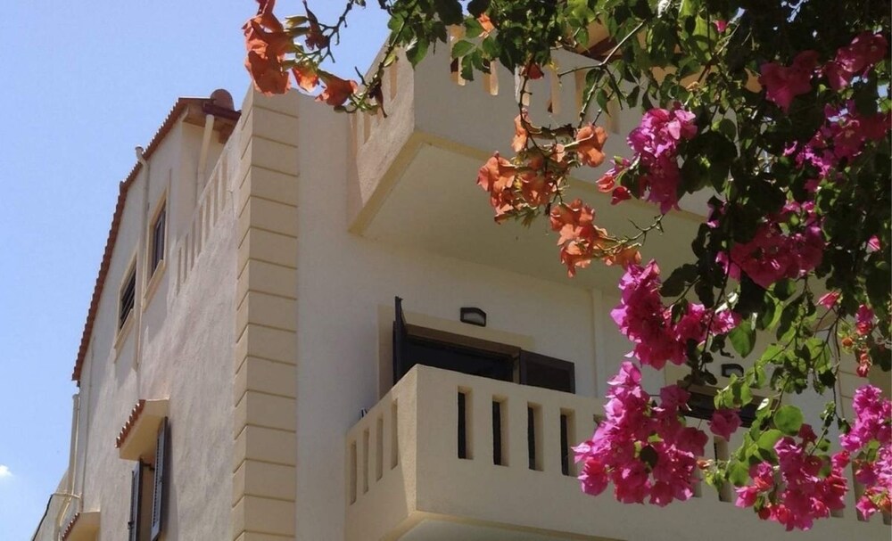 Asterias Studios Apartments 写真3