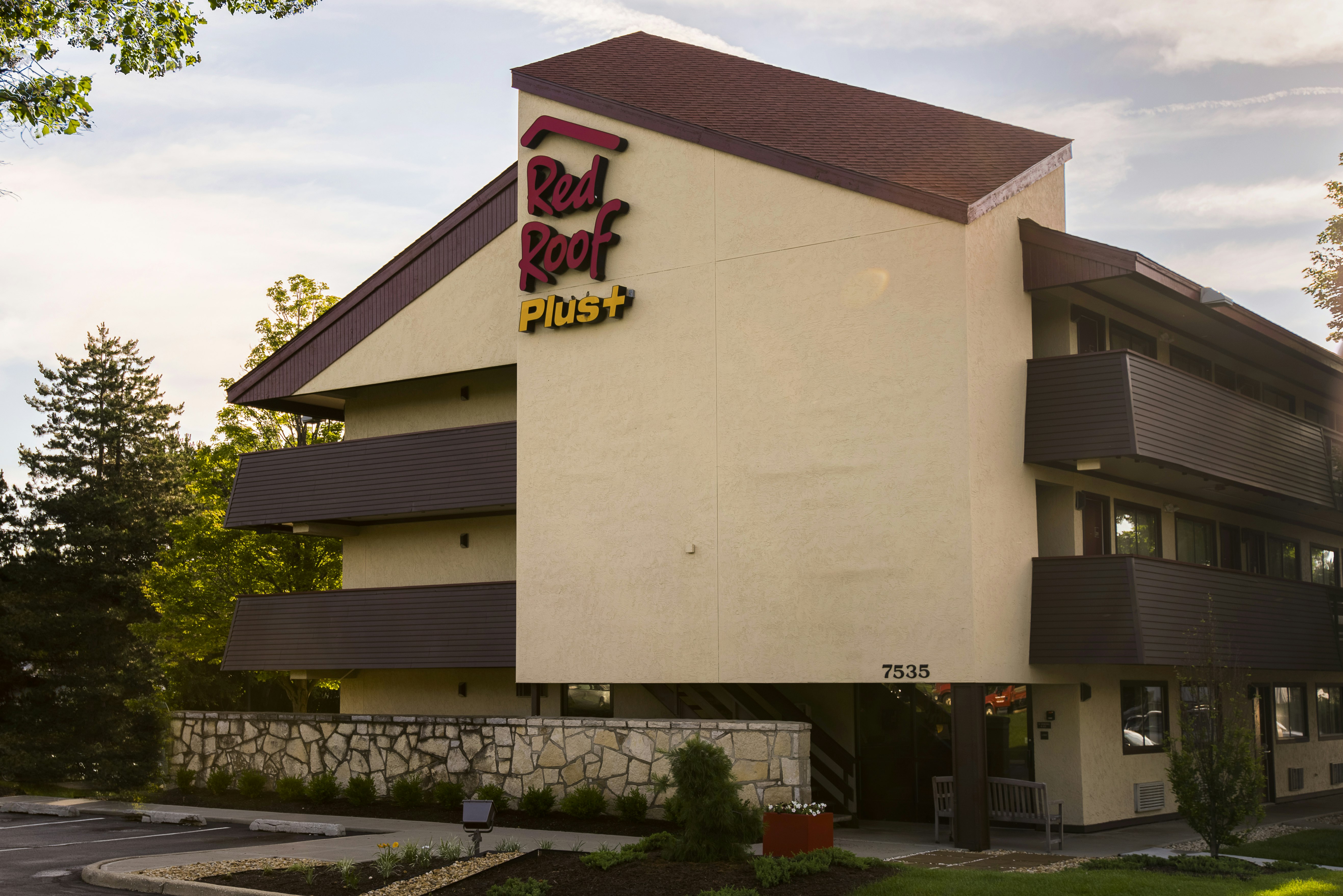 Red Roof Inn Plus Chicago - Willowbrook 5/36