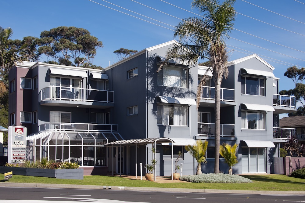 Mollymook Cove Apartments 2/26