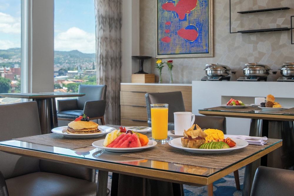 Real Intercontinental Tegucigalpa At Multiplaza Mall An Ihg Hotel 33/49