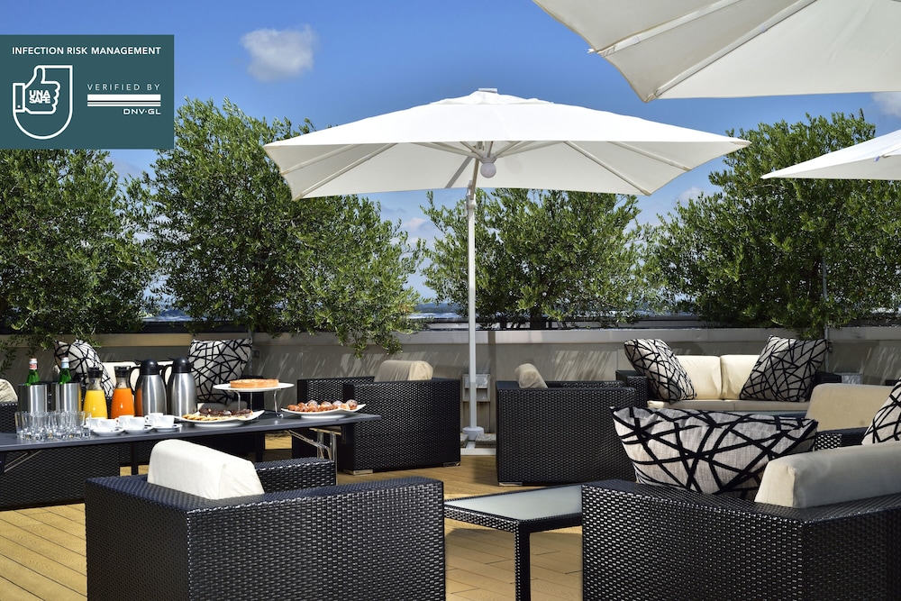 Unahotels The One Milan 38/57