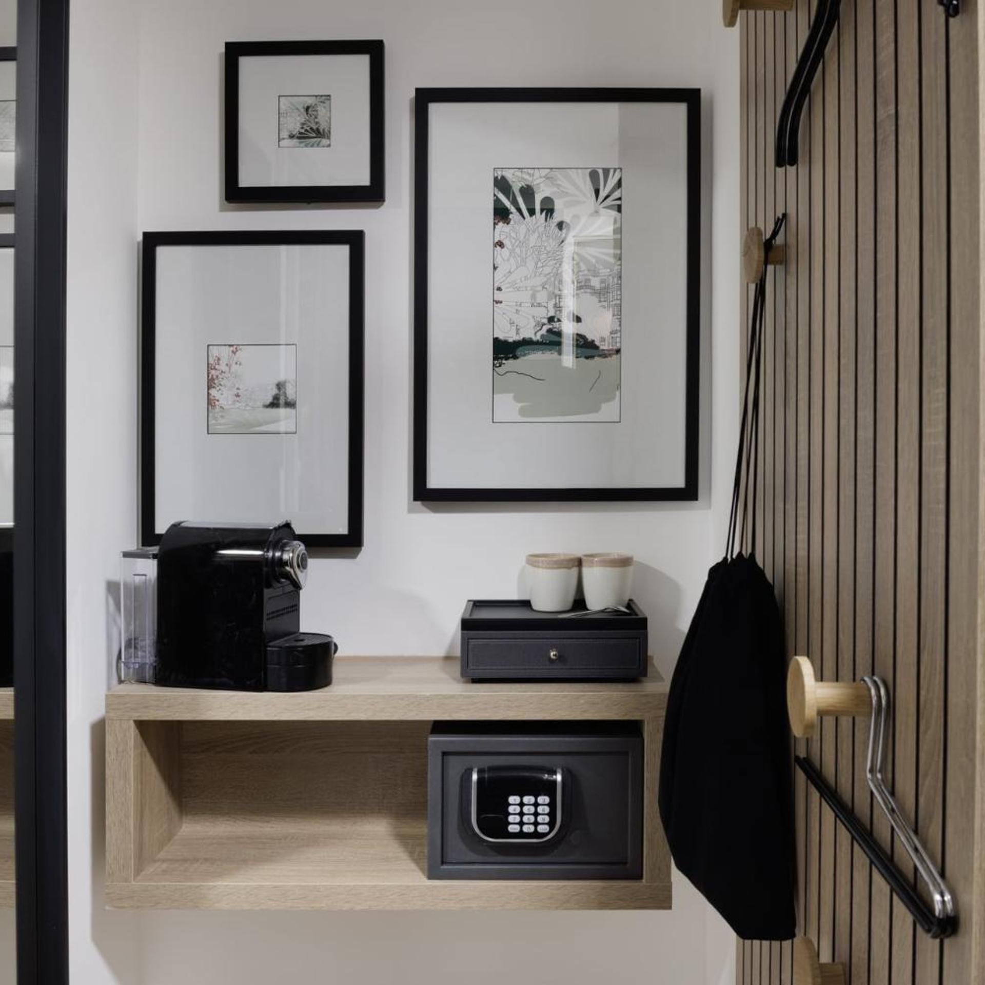 The Drey - Kensington, Earl's Court 35/50
