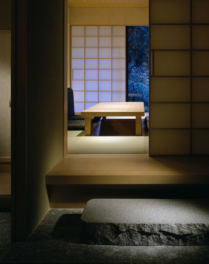 HYATT REGENCY KYOTO 23/72