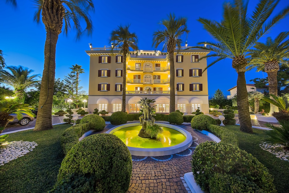 La Medusa Hotel & Boutique Spa 47/50