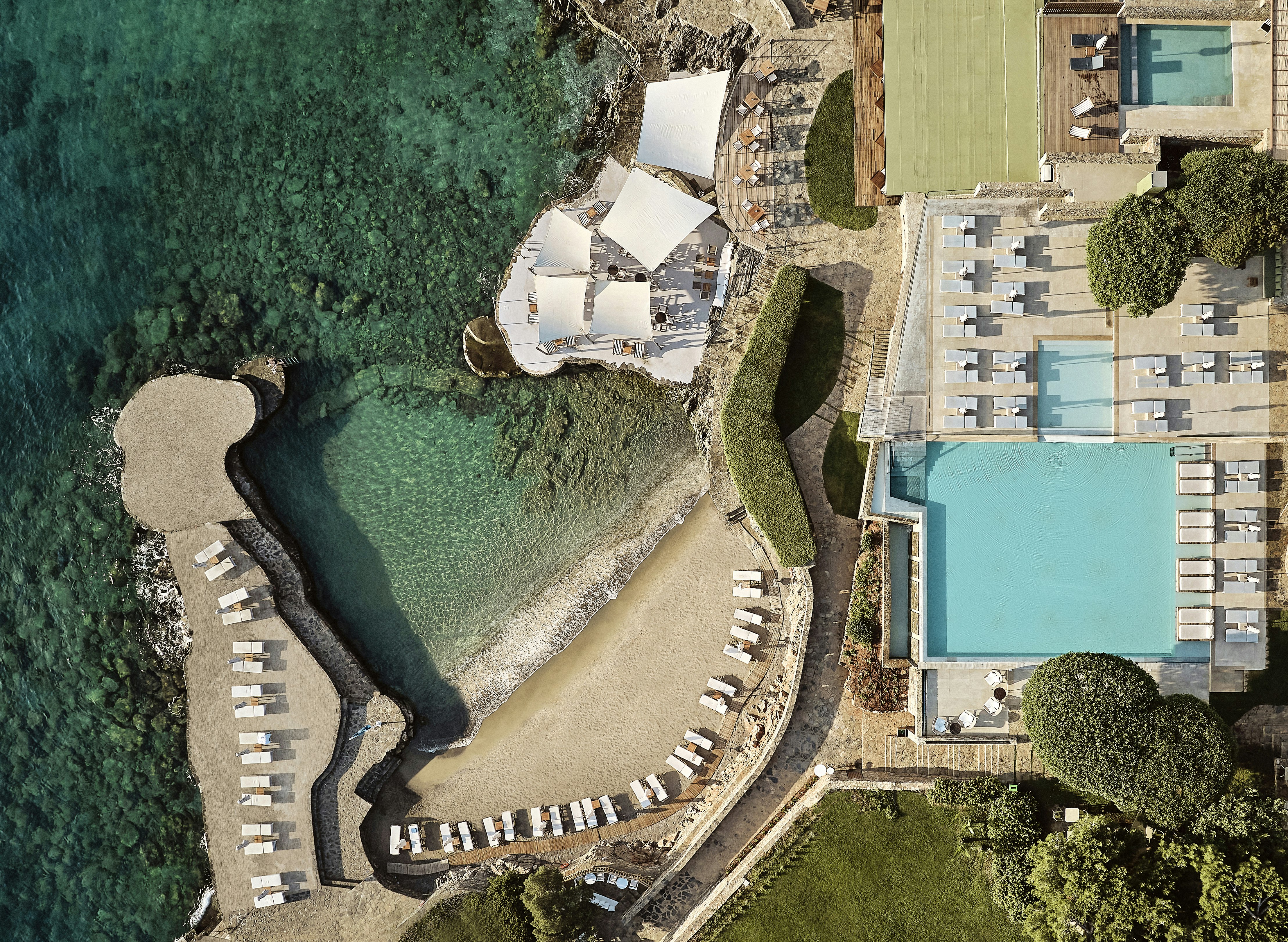 St. Nicolas Bay Resort Hotel & Villas 40/45