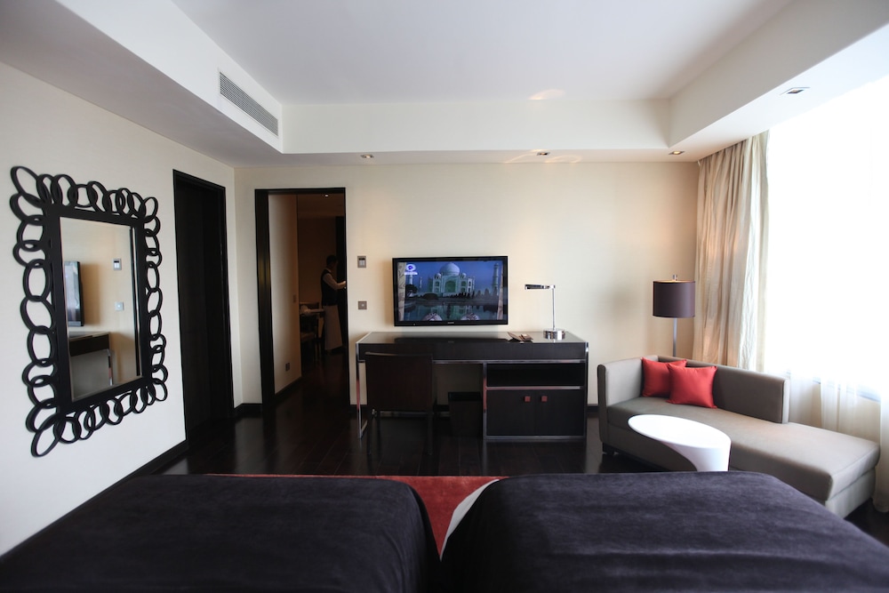 PARK HYATT HYDERABAD 54/69