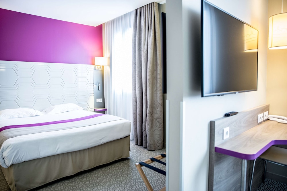KYRIAD PRESTIGE SAINT MALO 23/64