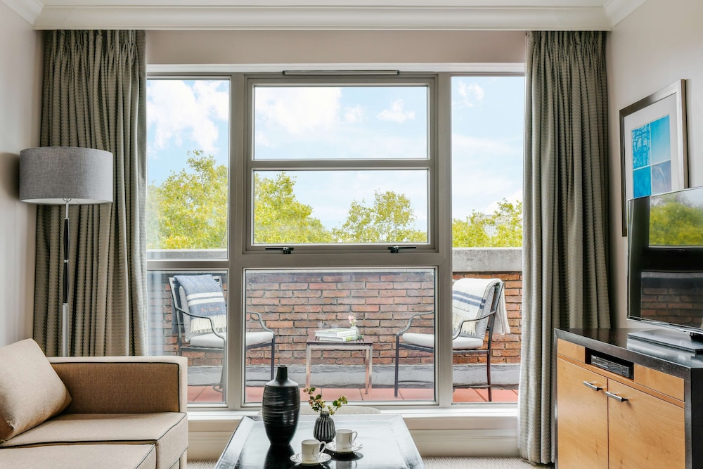 Hyatt Regency London The Churchill 64/80