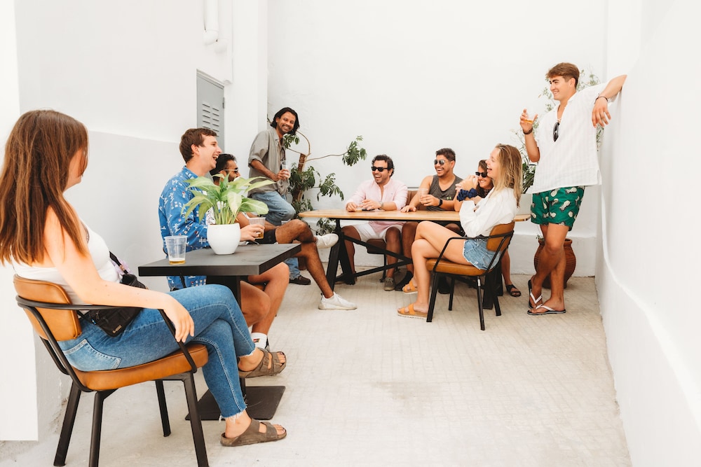 Athens Backpackers 28/44
