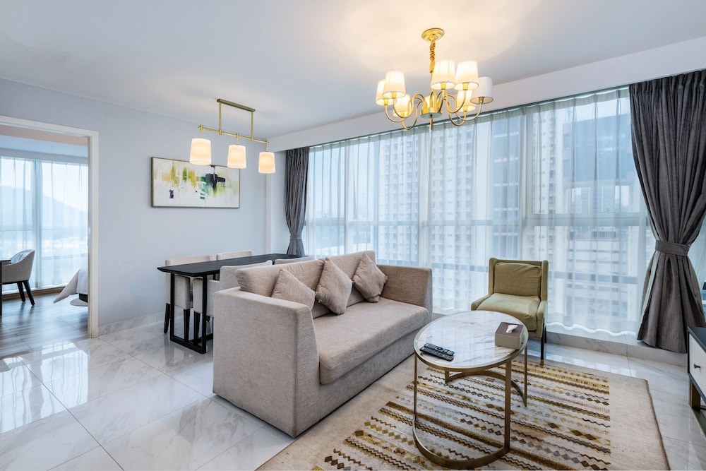 Jinzhonghuan Serviced Apartment 36/50