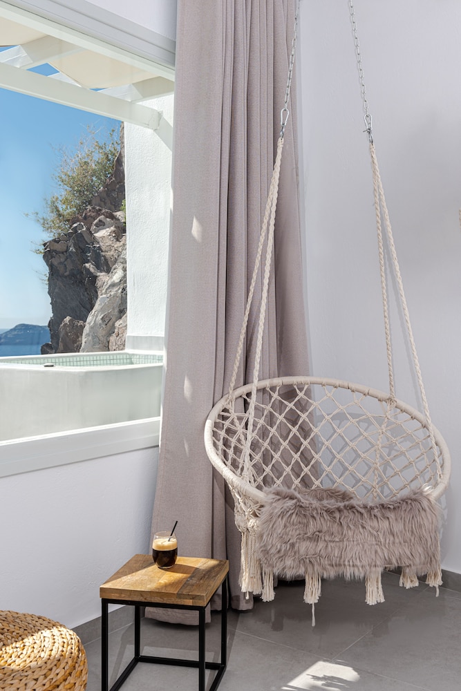 Adamant Suites - Adults Only 44/69