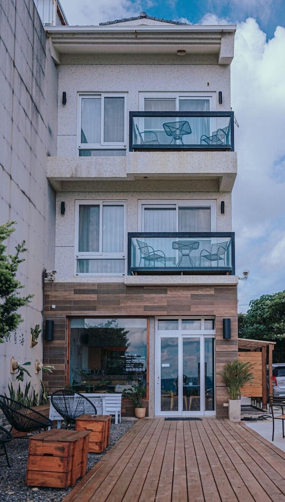 Sasa Nor Lamour B&B 1/50