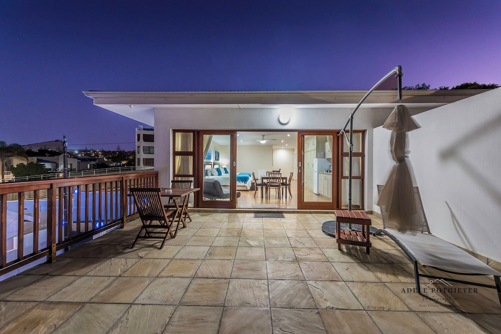Aquamarine Guest House 6/73