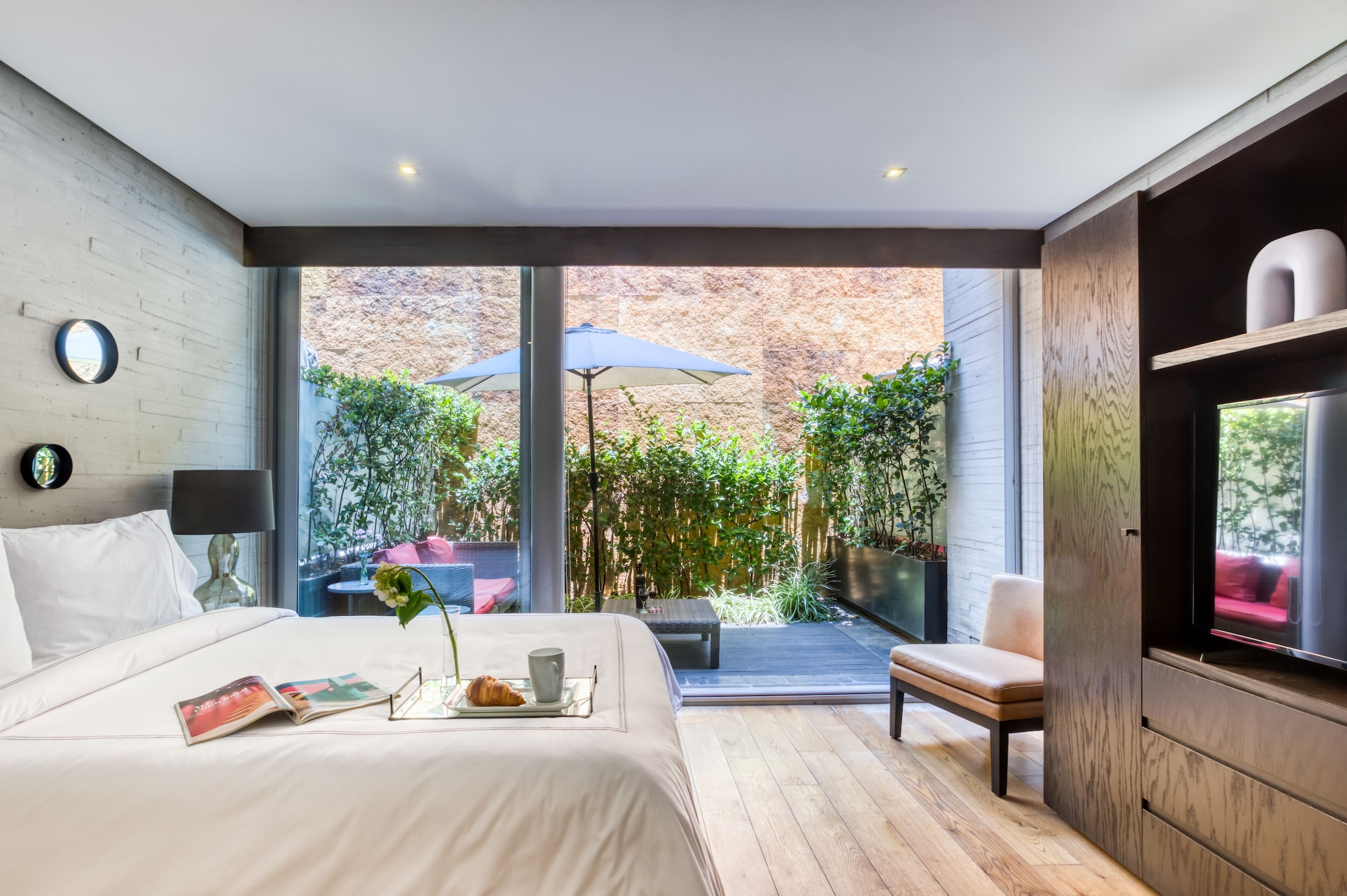 Suite, Terrace