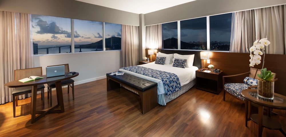 Golden Tulip Porto Vitoria 32/72