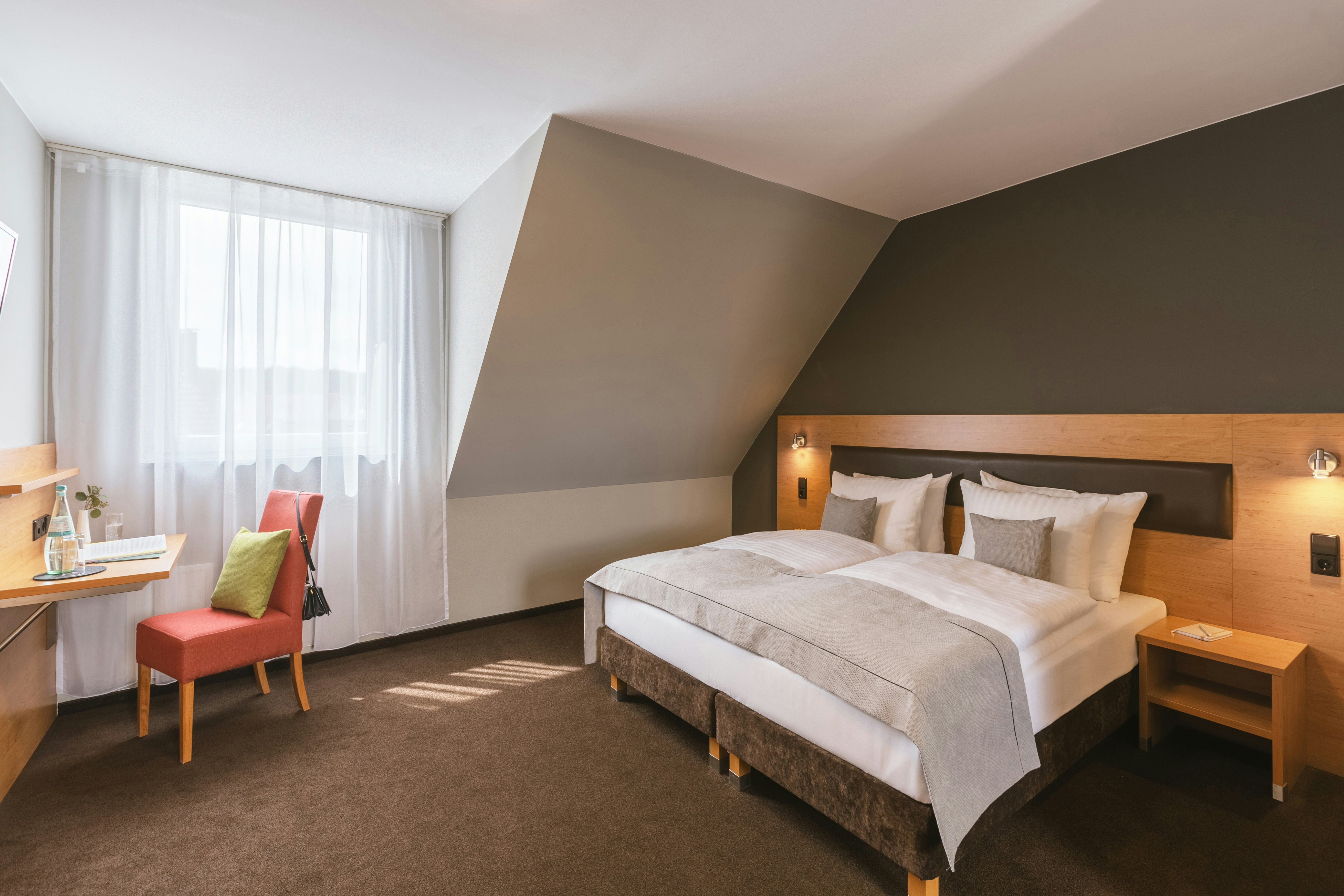 Garner Hotel Stuttgart - Zuffenhausen By IHG 18/61