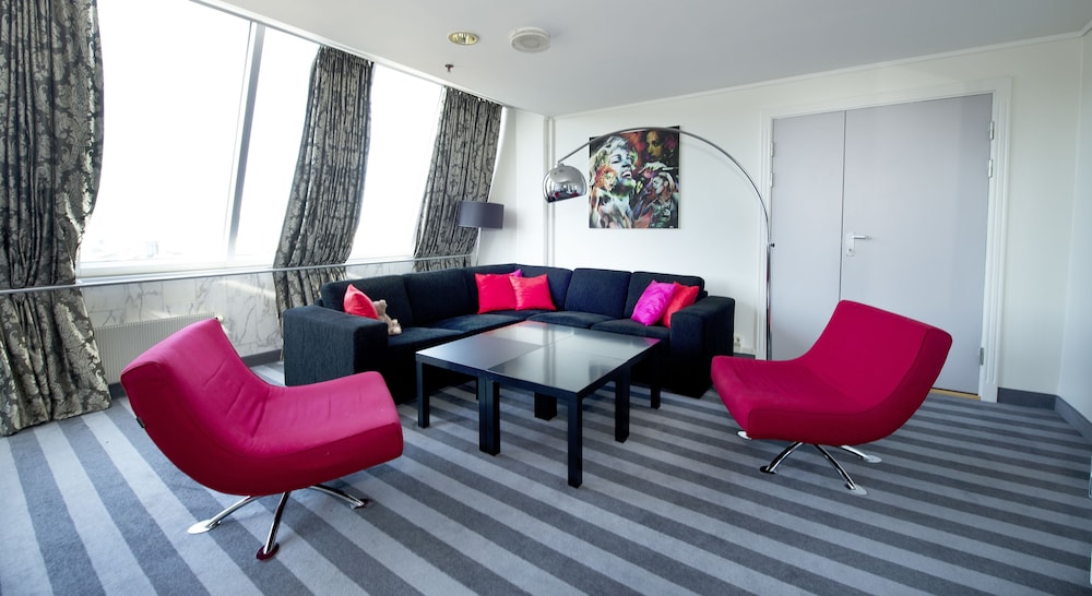 Home Hotel Grand Olav 20/37