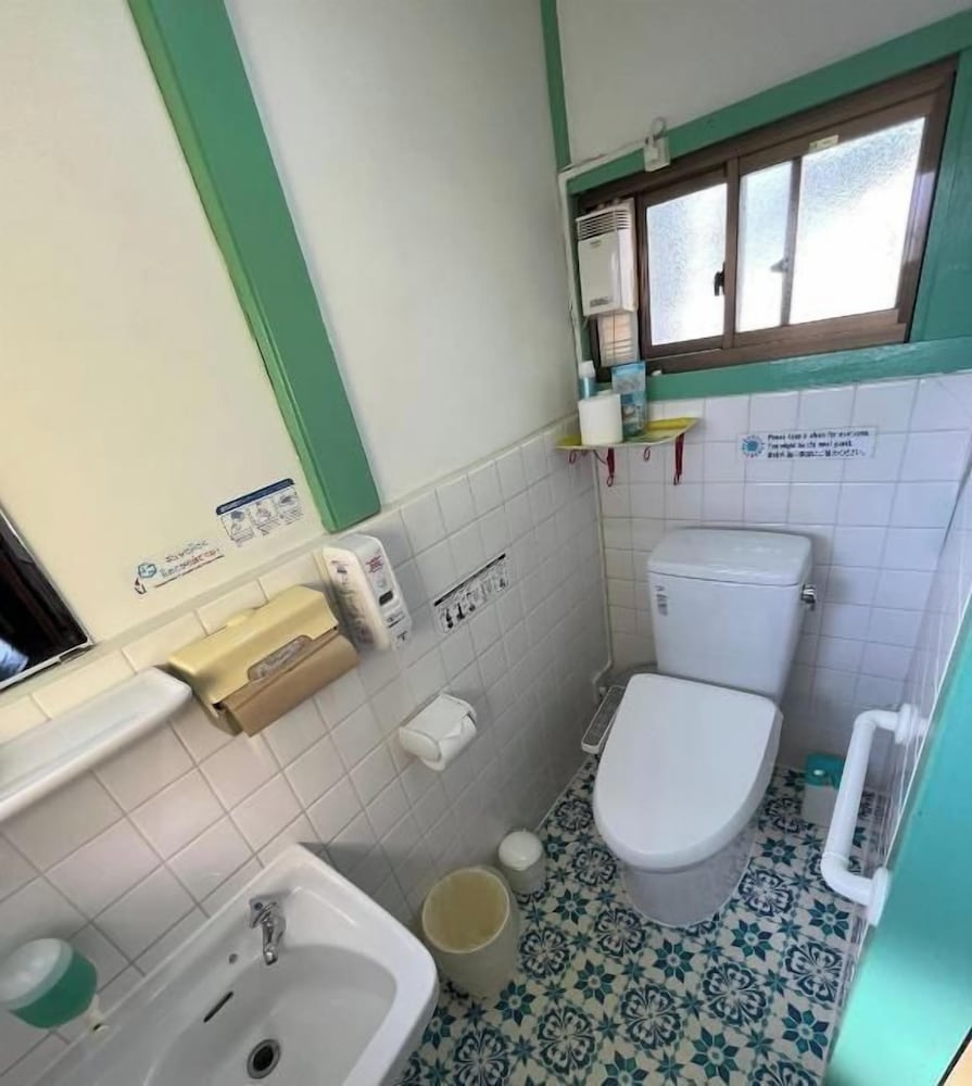 Dormitory Sandanya Guesthouse 45/50