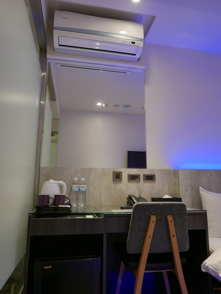 Ours Inn Ii 32/34