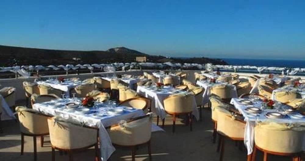Sabri Hotel 32/44