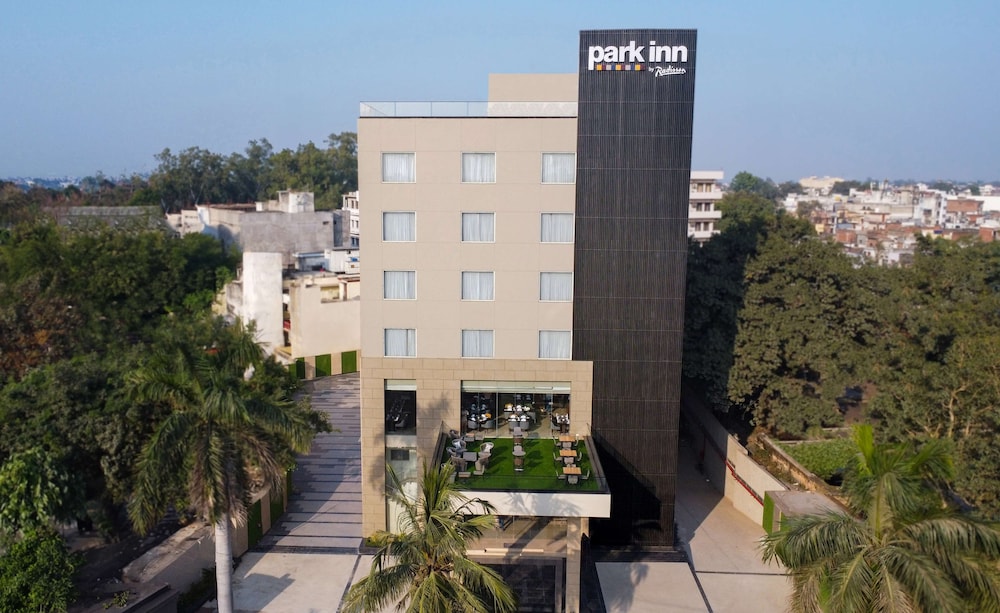 Park Inn by Radisson Ayodhya 1/28