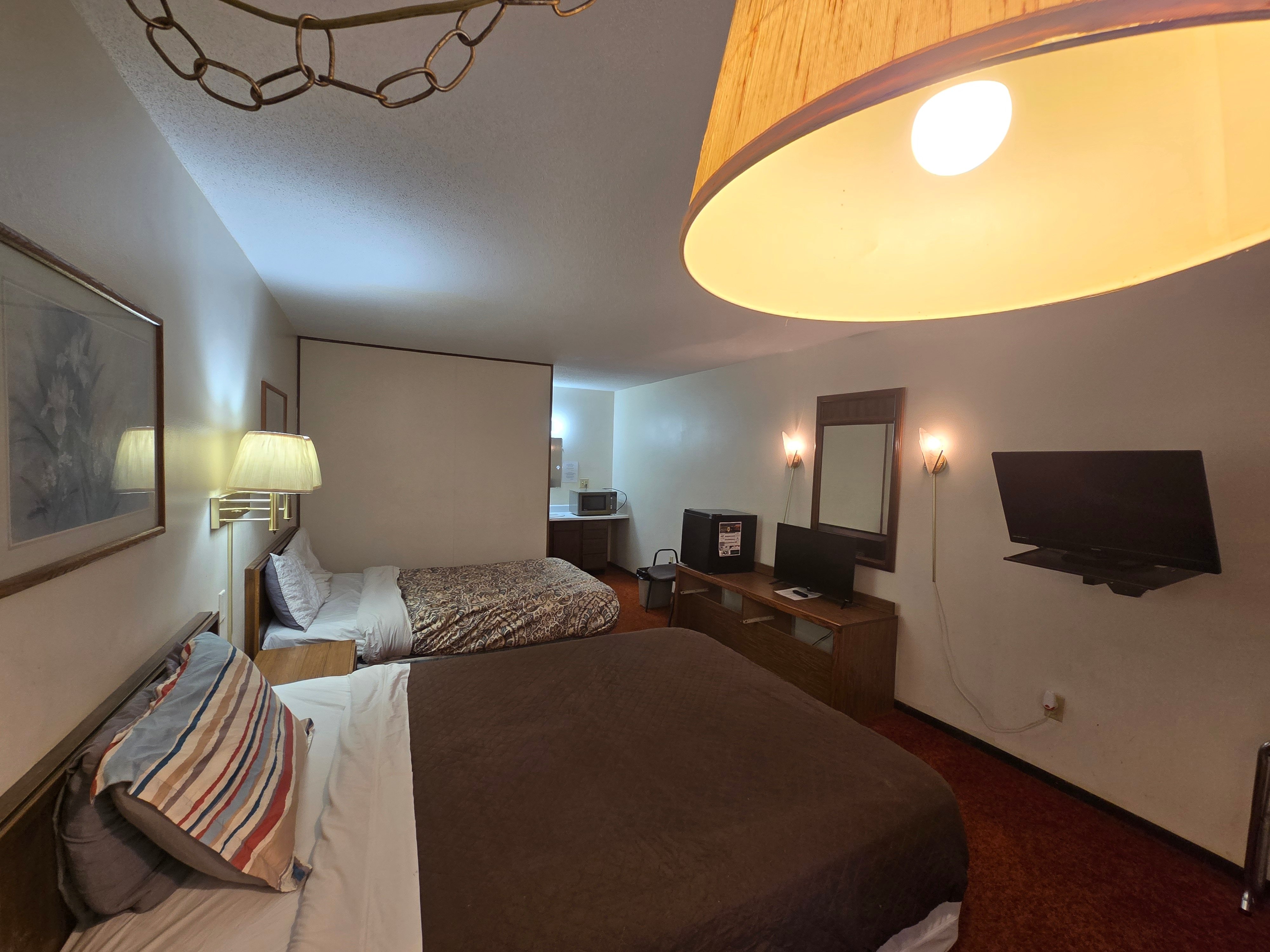 OYO Sandman Inn 30/58
