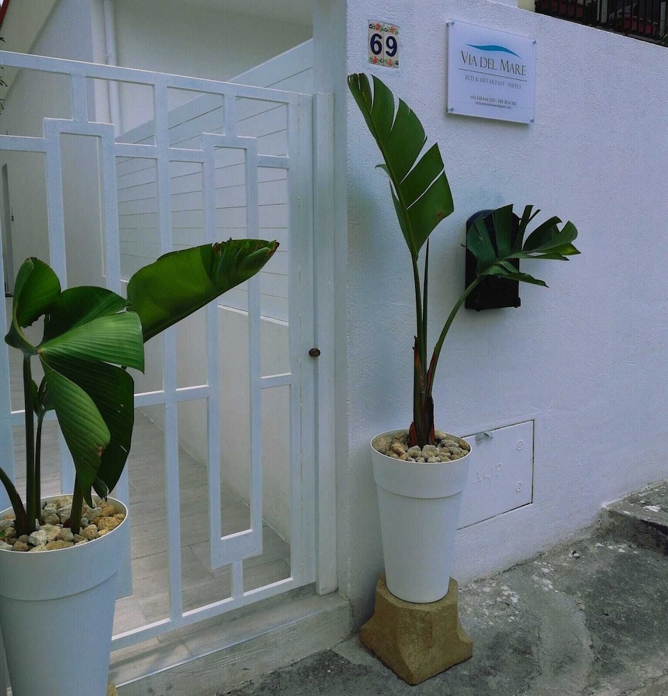 B&B Suites Via Del Mare 32/38