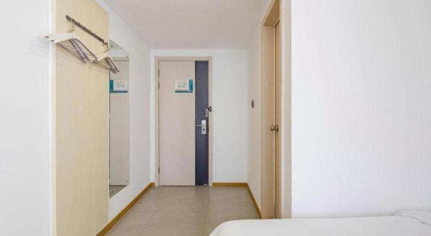 Jinjiang Inn Beijing Wanfeng Road Hotel 51/64