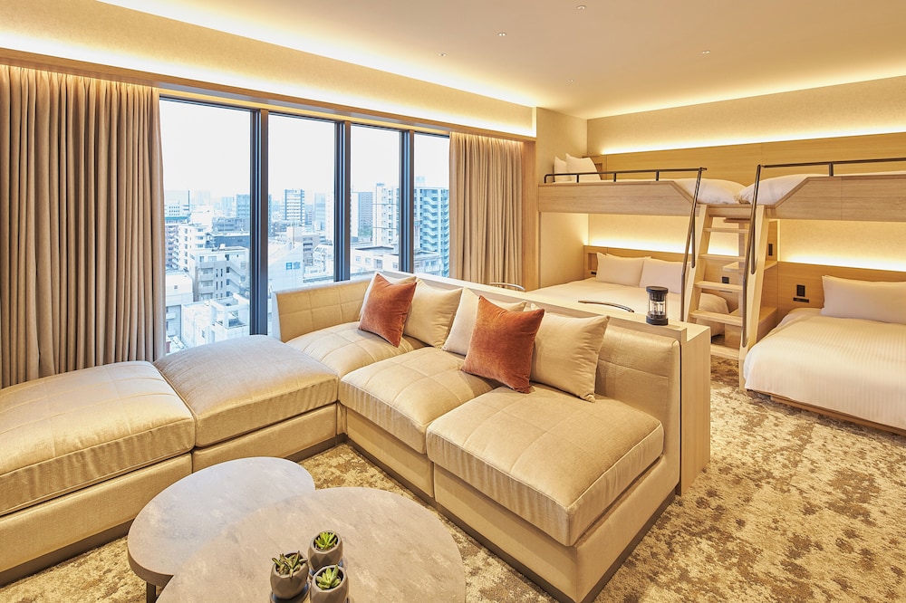Suite, Bunk Bed, 2 Queen and Twin Beds, Sauna