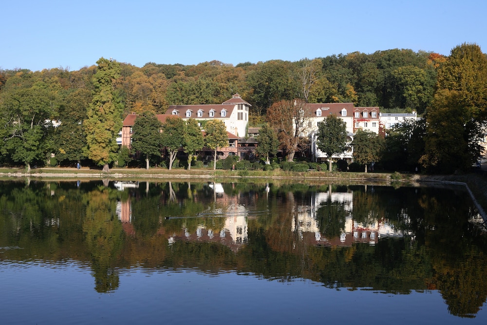 Les Etangs De Corot 23/55