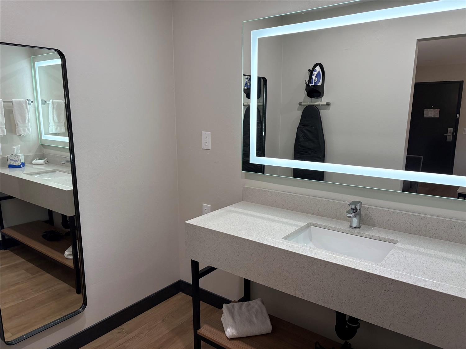 Best Western San Diego Pacific Beach/Mission Bay 49/49