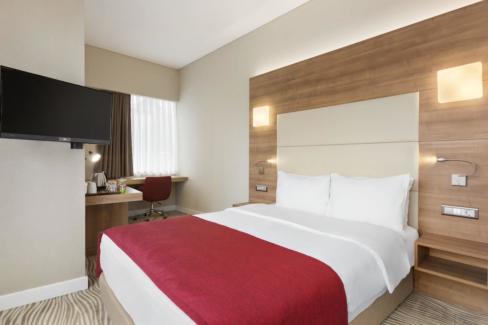 Ramada Encore by Wyndham Istanbul Kartal 12/47