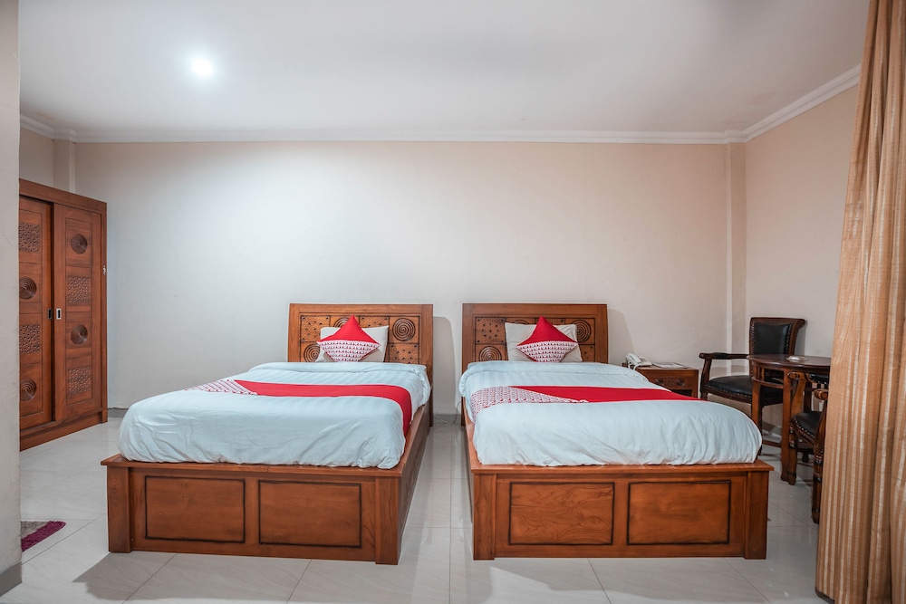 OYO 686 Bunga Karang Hotel 19/46