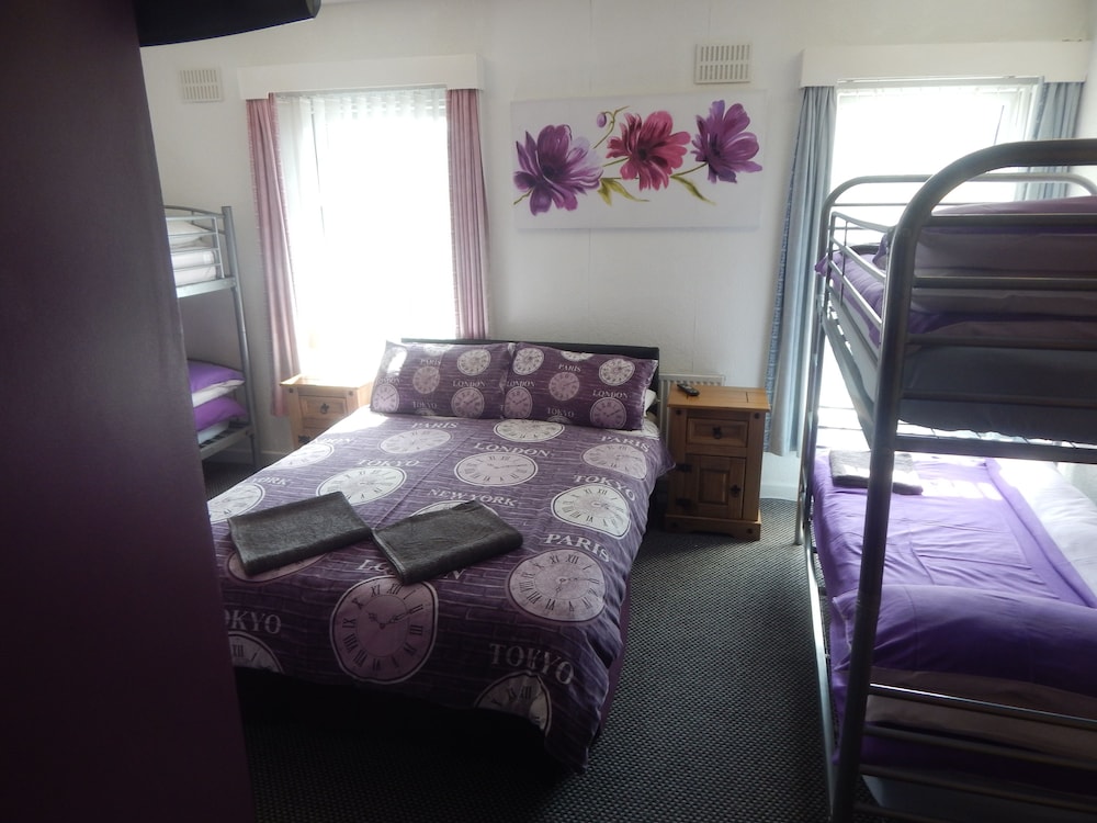 Llanryan Guest House 30/39