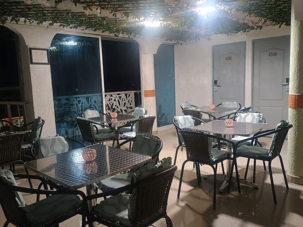 ArisSha Boutique Hotel 21/26