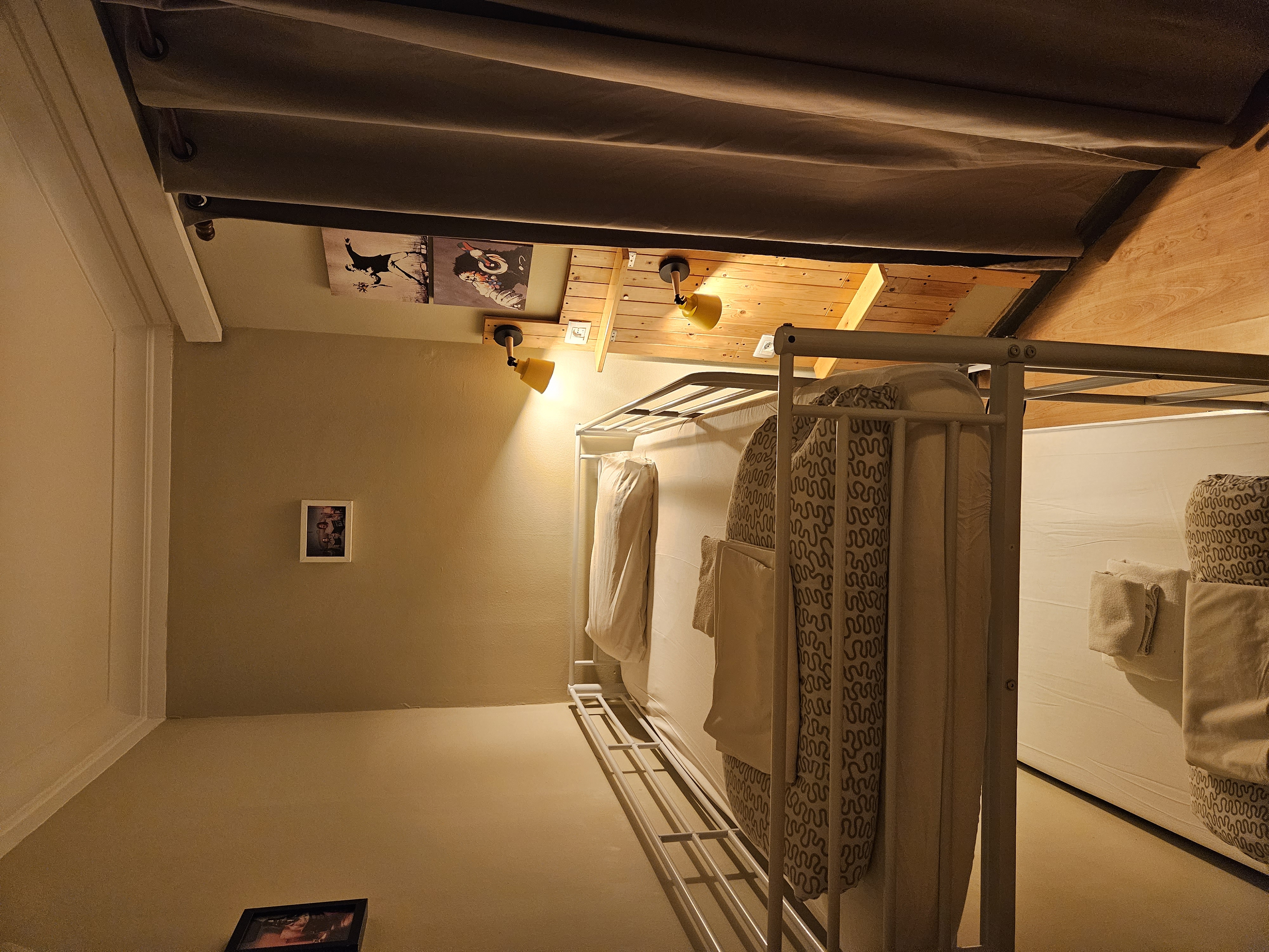 Wow Hostel Barcelona 19/28