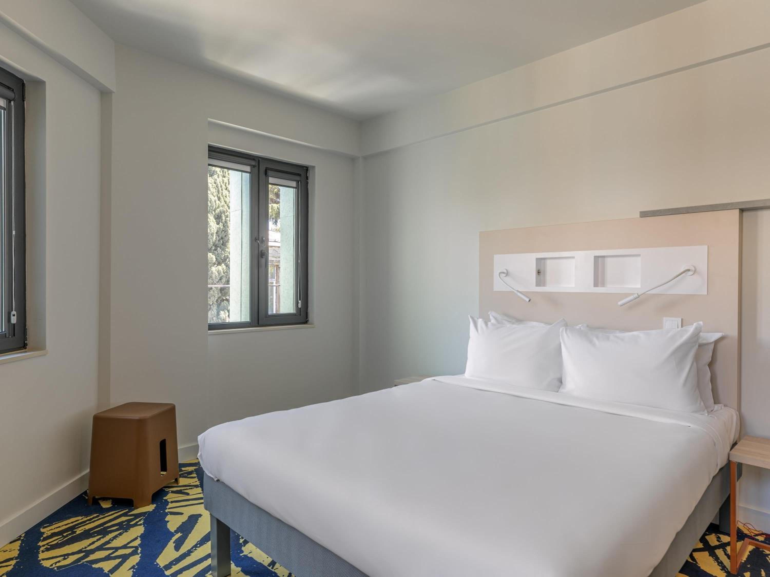 SMART, DOUBLE BED