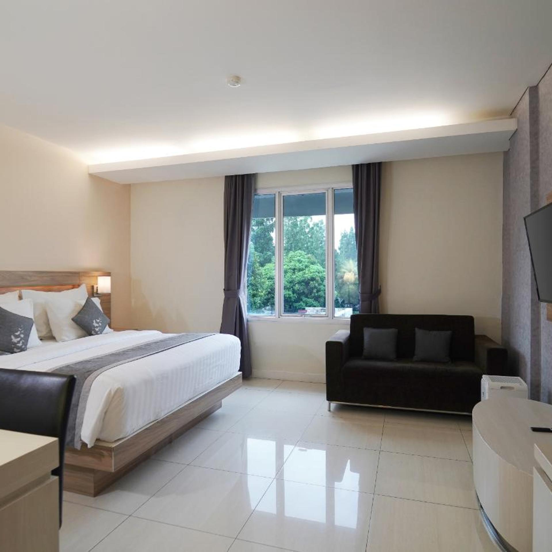 Premier, Double Bed