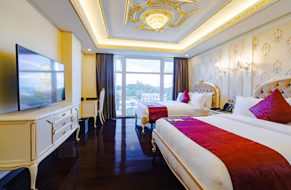 Lafaayette Luxury Suites Baguio 12/50
