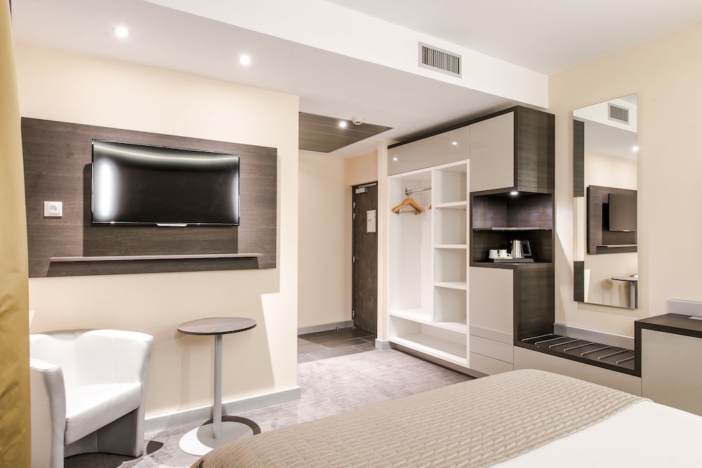 Le Saint Paul Hotel 25/50