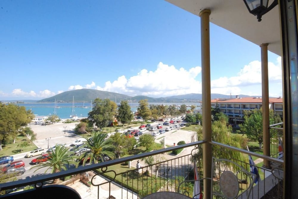 Lefkas Hotel 44/50