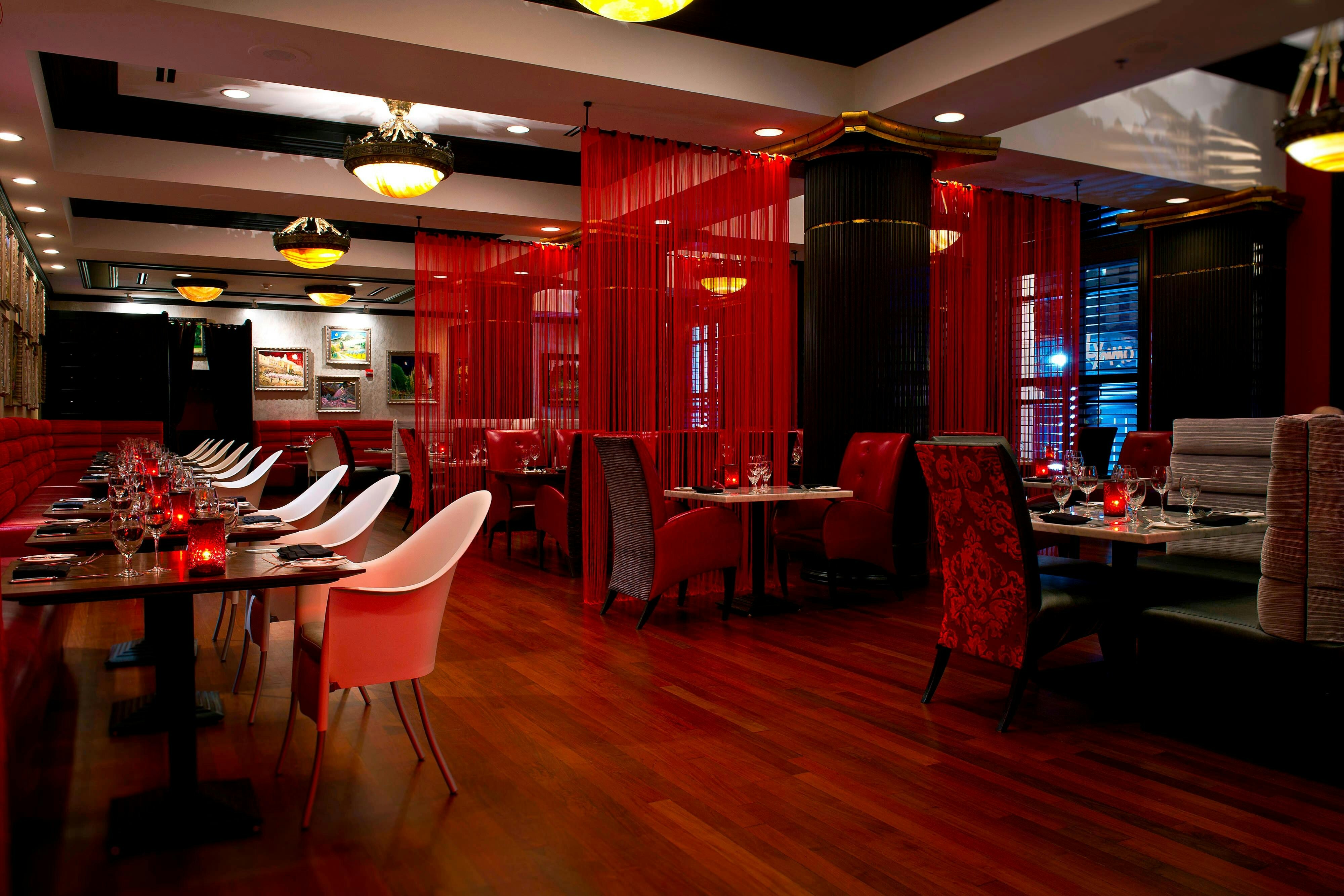 Grand Bohemian Hotel Orlando Autograph Collection 33/34