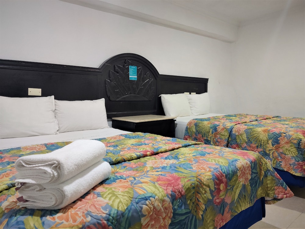 HOTEL EL CID MERIDA 20/51