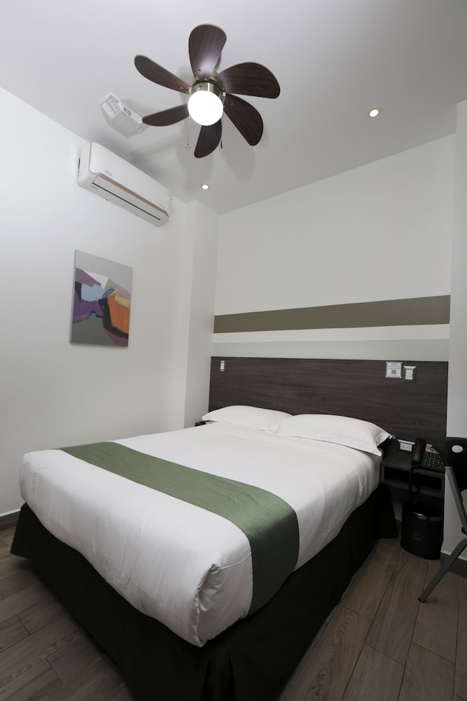 Hotel Cultura Plaza 12/50